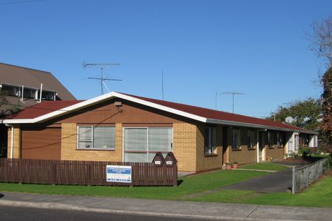 Photo of property in 20b Riverside Road, Orewa, 0931