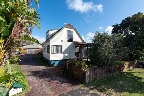 Photo of property in 4 Harvest Drive, Henderson, Auckland, 0612
