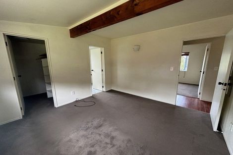 Photo of property in 1 Gosford Drive, Botany Downs, Auckland, 2010