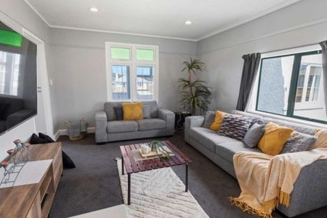 Photo of property in 18 Puriri Street, Gonville, Whanganui, 4501