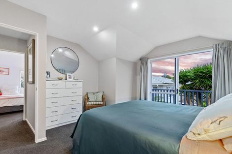 Photo of property in 2/41 Colwill Road, Massey, Auckland, 0614