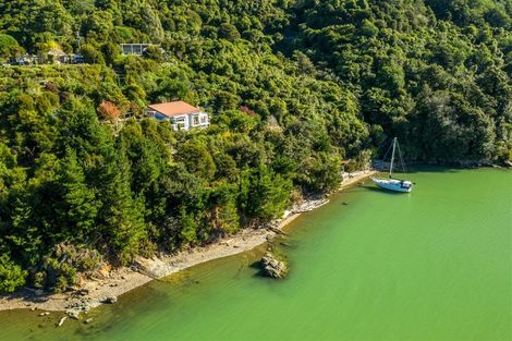 Photo of property in 577 Queen Charlotte Drive, Havelock, Picton, 7281