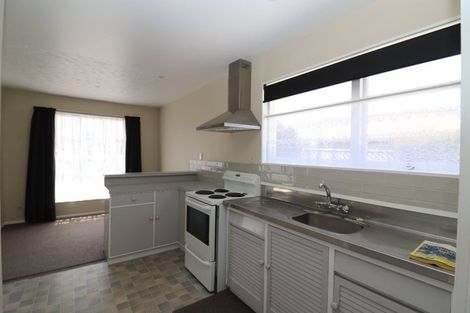 Photo of property in 5 Davidson Crescent, Hornby, Christchurch, 8042