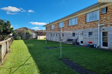 Photo of property in 3/3 Opaheke Road, Papakura, 2110
