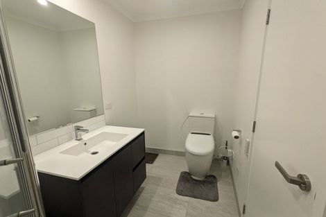 Photo of property in 26/1 Scott Road, Hobsonville, Auckland, 0616