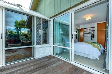 Photo of property in 16 Freebairn Street, Redwood, Christchurch, 8051