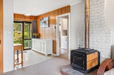 Photo of property in 8 Parkland Place, Whitianga, 3510