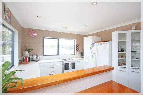 Photo of property in 34a Shortt Street, Foxton Beach, Foxton, 4815