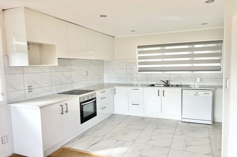 Photo of property in 1 Mack Place, Red Hill, Papakura, 2110