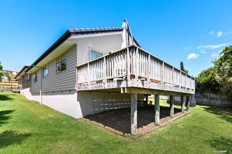 Photo of property in 966b Whangaparaoa Road, Manly, Whangaparaoa, 0930