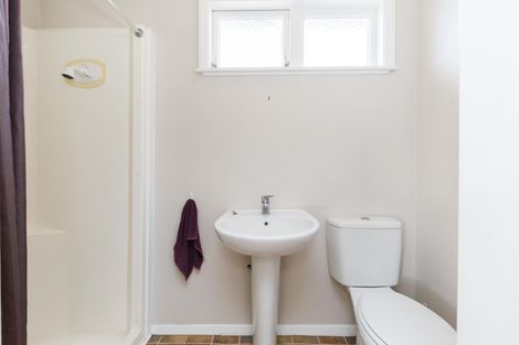 Photo of property in 3 Wharenui Terrace, Roslyn, Palmerston North, 4414