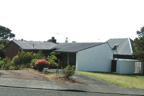 Photo of property in 4 Learmonth Avenue, Birkenhead, Auckland, 0626