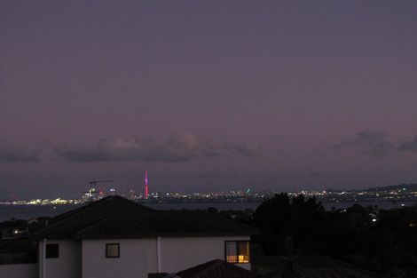 Photo of property in 145e Hobsonville Road, West Harbour, Auckland, 0618