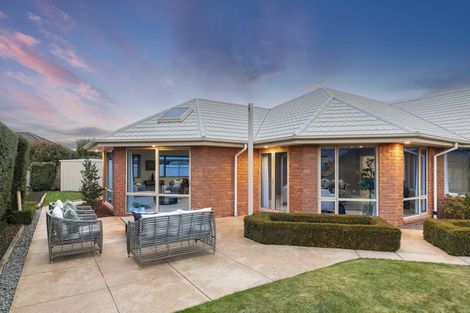 Photo of property in 1 Becmead Drive, Harewood, Christchurch, 8051