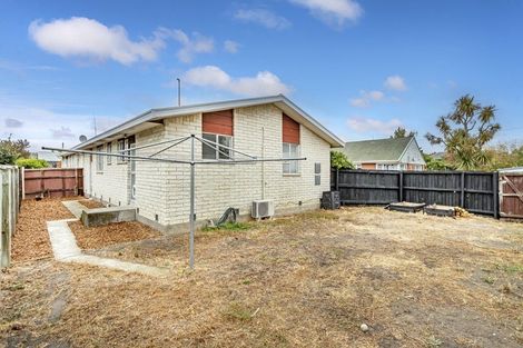 Photo of property in 1/144a Pages Road, Wainoni, Christchurch, 8061