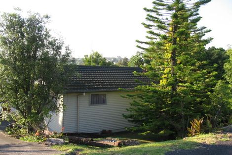 Photo of property in 2/697 East Coast Road, Browns Bay, Auckland, 0630
