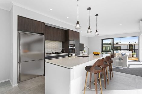 Photo of property in 22 Kuku Avenue, Red Beach, 0932