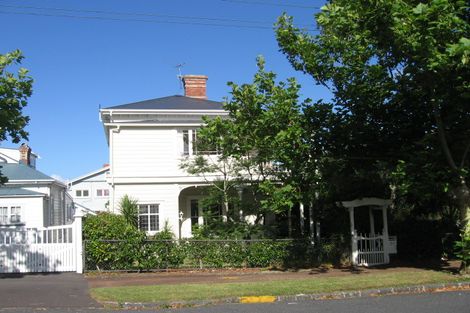 Photo of property in 20 Herne Bay Road, Herne Bay, Auckland, 1011