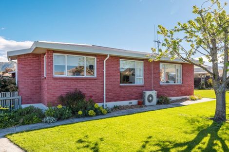 Photo of property in 132 Queen Street, Waimate, 7924