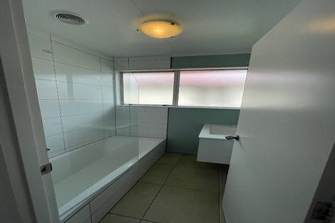 Photo of property in 60 Matai Street, Castlecliff, Whanganui, 4501