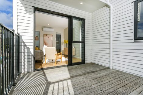 Photo of property in 51c Reynella Drive, Massey, Auckland, 0614