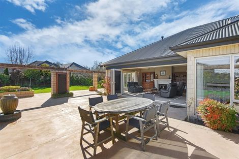 Photo of property in 208 Cavendish Road, Casebrook, Christchurch, 8051