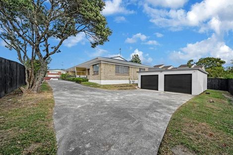 Photo of property in 1/52 Butterworth Drive, Glendene, Auckland, 0602