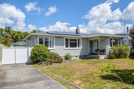 Photo of property in 20 William Benton Street, Featherston, 5710