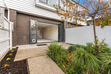 Photo of property in 3 Tahuhu Road, Mount Wellington, Auckland, 1062