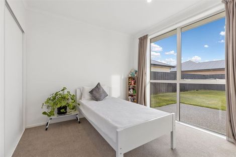 Photo of property in 59 Sholto Duncan Crescent, Halswell, Christchurch, 8025