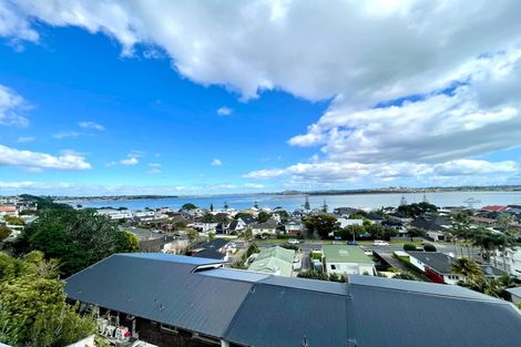 Photo of property in 43 Waller Avenue, Bucklands Beach, Auckland, 2012