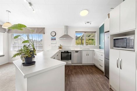 Photo of property in 36 Meihana Street, Takaka, 7110