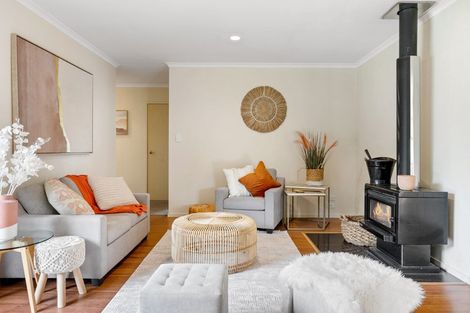 Photo of property in 118 Bodhisattva Road, Waitoki, Silverdale, 0994