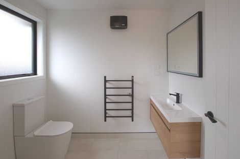 Photo of property in 97 Hoffman Court, Waikiwi, Invercargill, 9810