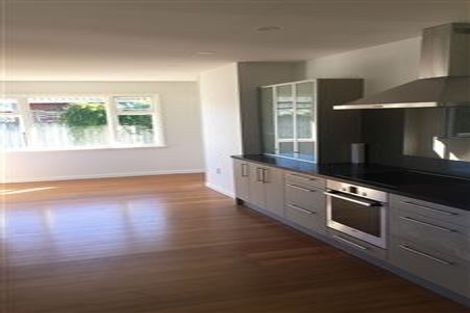 Photo of property in 111 Avonhead Road, Avonhead, Christchurch, 8042