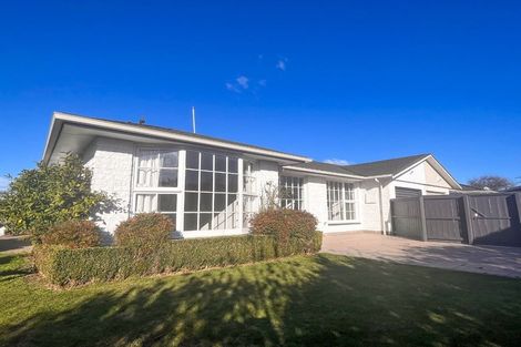 Photo of property in 2/468a Greers Road, Bishopdale, Christchurch, 8053