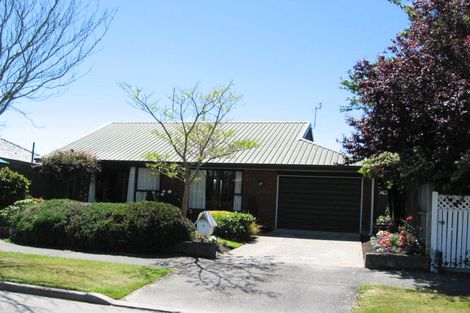 Photo of property in 1 Elwyn Place Avonhead Christchurch City
