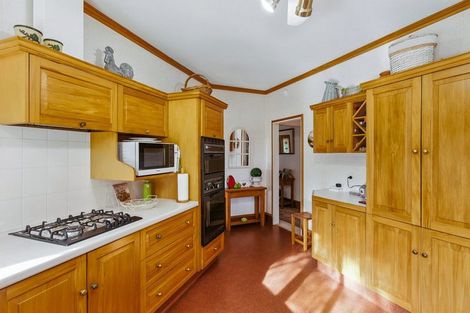 Photo of property in 7 Maple Lane, Waikanae, 5036