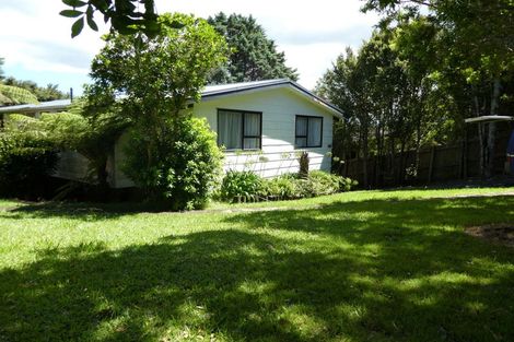 Photo of property in 35 Autumn Avenue, Glen Eden, Auckland, 0602