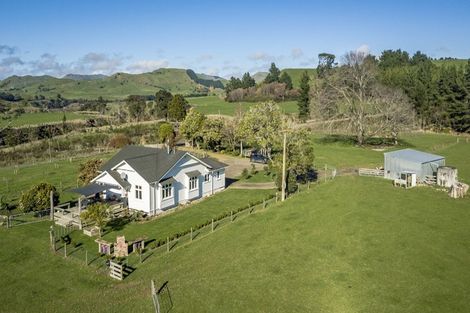 Photo of property in 1142 Takapau Ormondville Road, Ormondville, Dannevirke, 4977