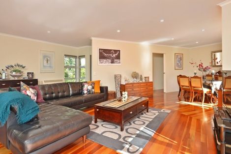 Photo of property in 12 Wood Street, Greytown, 5712