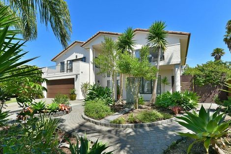 Photo of property in 353 Gulf Harbour Drive, Gulf Harbour, Whangaparaoa, 0930