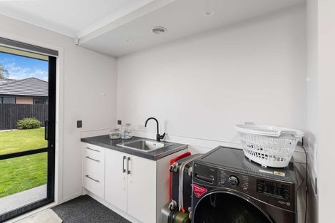 Photo of property in 2 Reuben Avenue, Rolleston, 7615