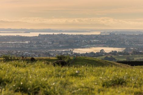 Photo of property in 39c Rowe Road, Ohauiti, Tauranga, 3173