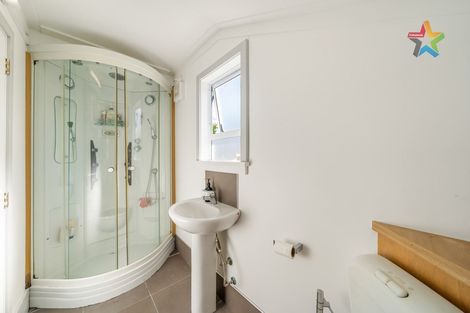 Photo of property in 9 Military Road, Boulcott, Lower Hutt, 5010