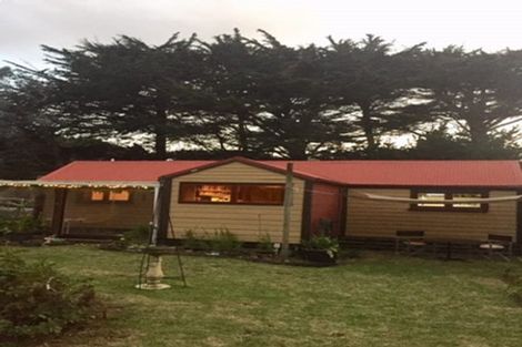 Photo of property in 637 Waitarere Beach Road, Waitarere Beach, Levin, 5510