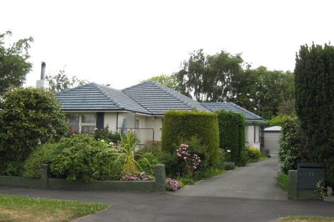 Photo of property in 71 Whitby Street, Burnside, Christchurch, 8053