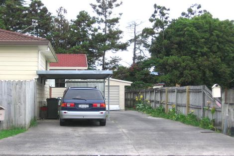Photo of property in 2/18 Edwin Freeman Place, Ranui, Auckland, 0612