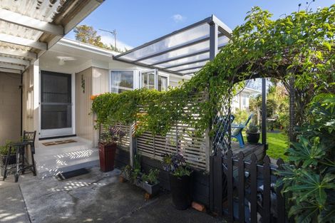 Photo of property in 110 Oak Street, Mangapapa, Gisborne, 4010