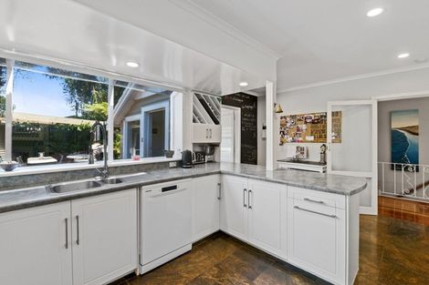 Photo of property in 2 Macarthur Street, Levin, 5510